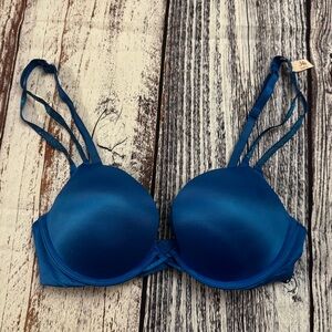 Victoria’s Secret Push-Up Bra 34B Blue Rhinestone Straps NWT